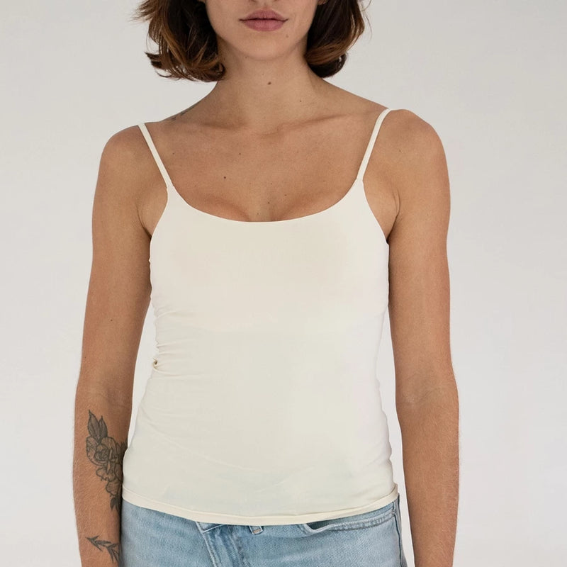 Blusa de Alça Fina em Poliamida Top - MC, Modêlo perfeito.